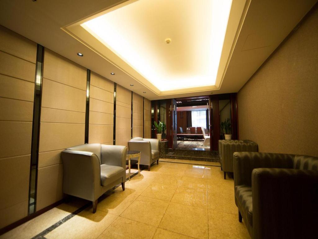 Wuyang Holiday Hotel הנגז'ו מראה חיצוני תמונה