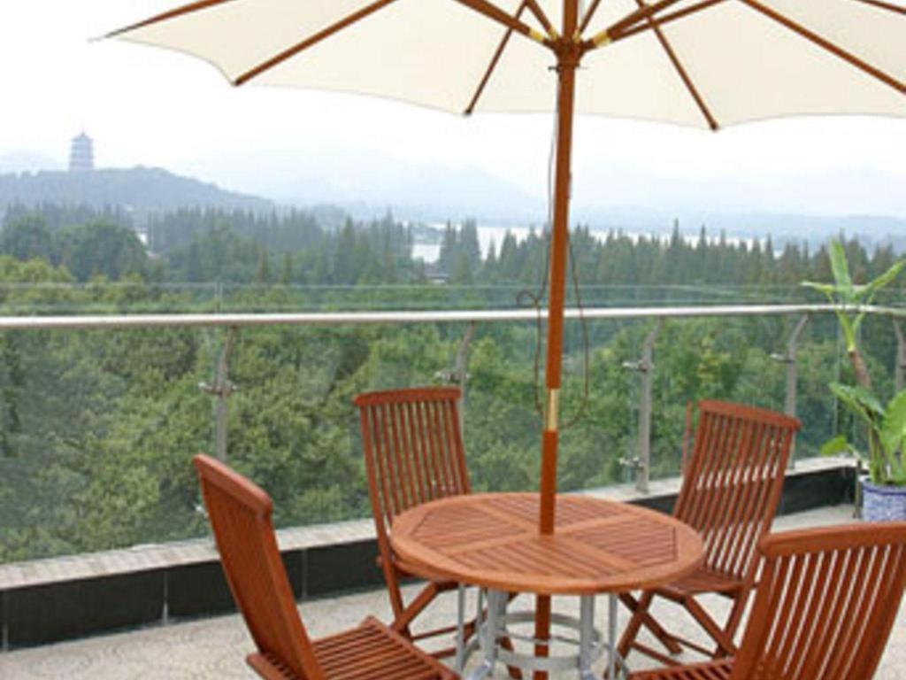 Wuyang Holiday Hotel הנגז'ו מראה חיצוני תמונה