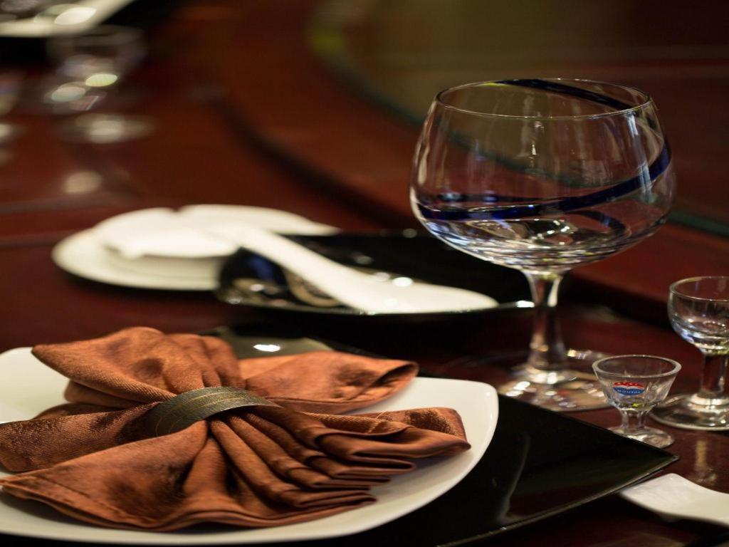 Wuyang Holiday Hotel הנגז'ו מראה חיצוני תמונה